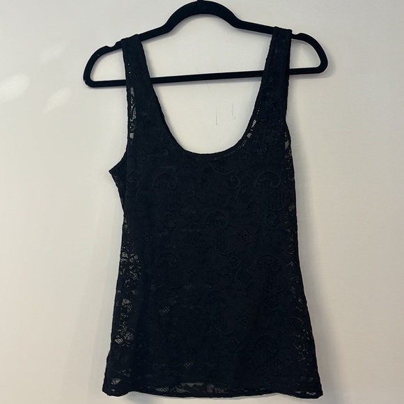 Aritzia Talula lace camisole - Picture 9 of 11